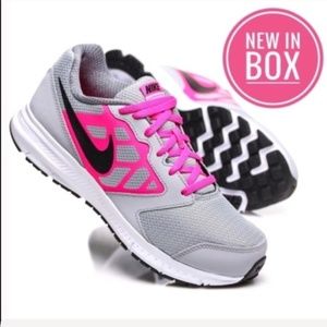 NWT Nike Women’s Downshifter 6 Shoes